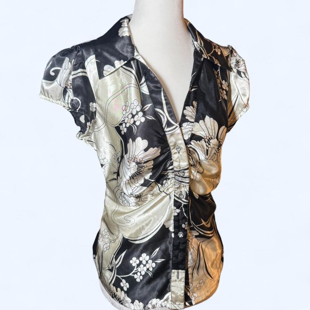 Vintage forever 21 black and white button up